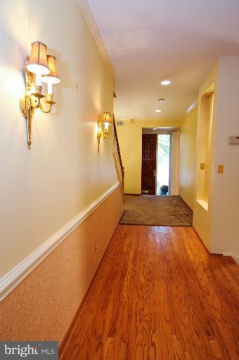 12 Roland Mews, Unit R212 Baltimore, MD 21210 - Photo 5 of 30 Interior (General)