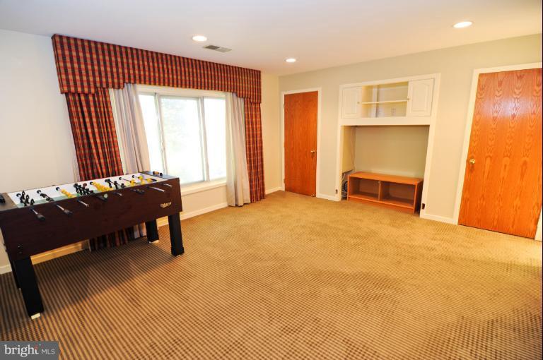 12 Roland Mews, Unit R212 Baltimore, MD 21210 - Photo 8 of 30 Bedroom