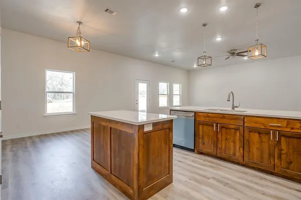$374,900 | 130 Abbott Avenue, Covington, TX 76636