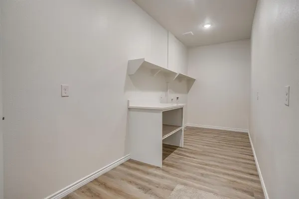 $374,900 | 130 Abbott Avenue, Covington, TX 76636