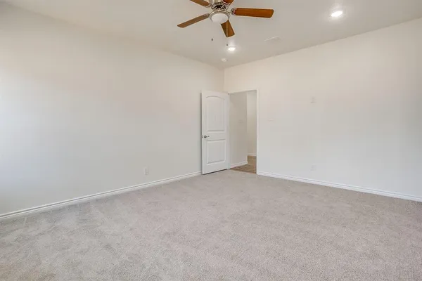 $374,900 | 130 Abbott Avenue, Covington, TX 76636