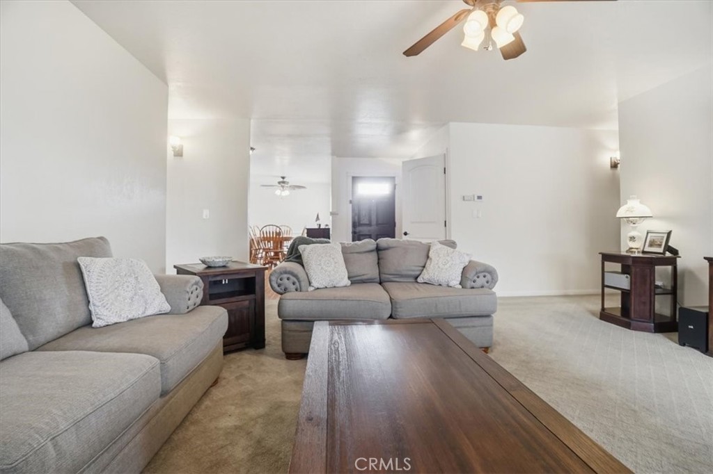 13148 Ridgedale Drive Poway, CA 92064 - Photo 10 of 43