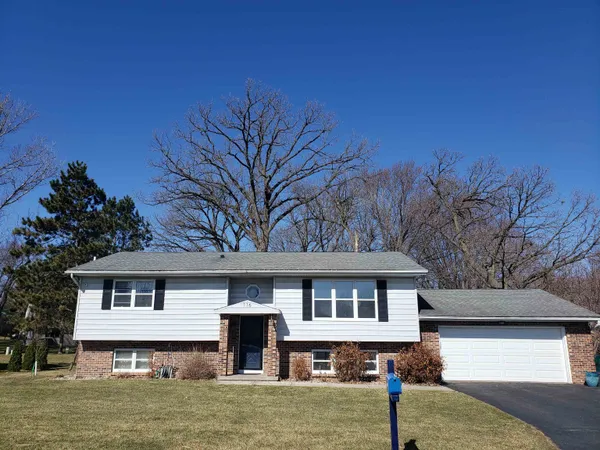 $435,000 | 116 Meadow Lane, DeForest, WI 53532