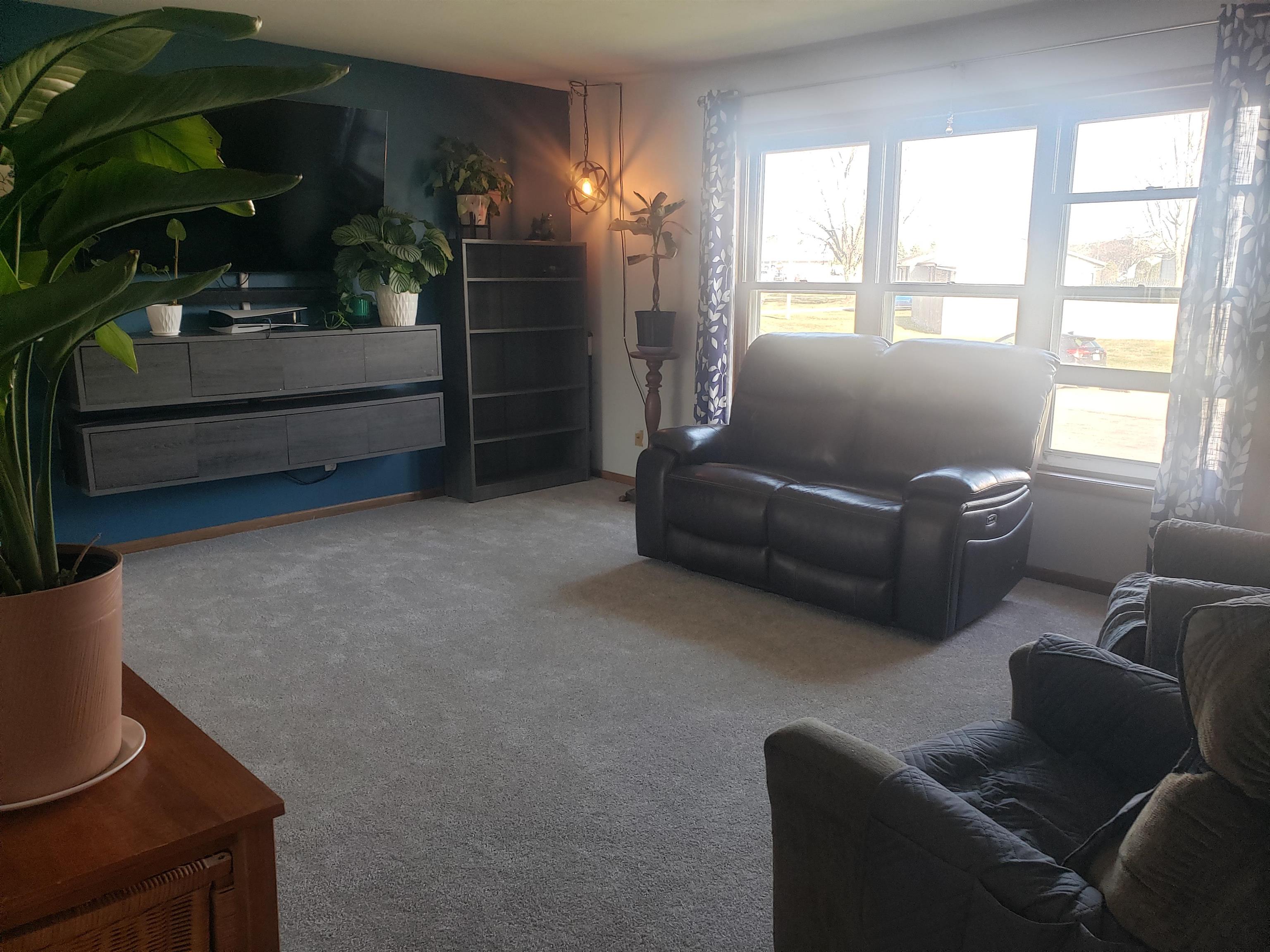 116 Meadow Lane DeForest, WI 53532 - Photo 10 of 35