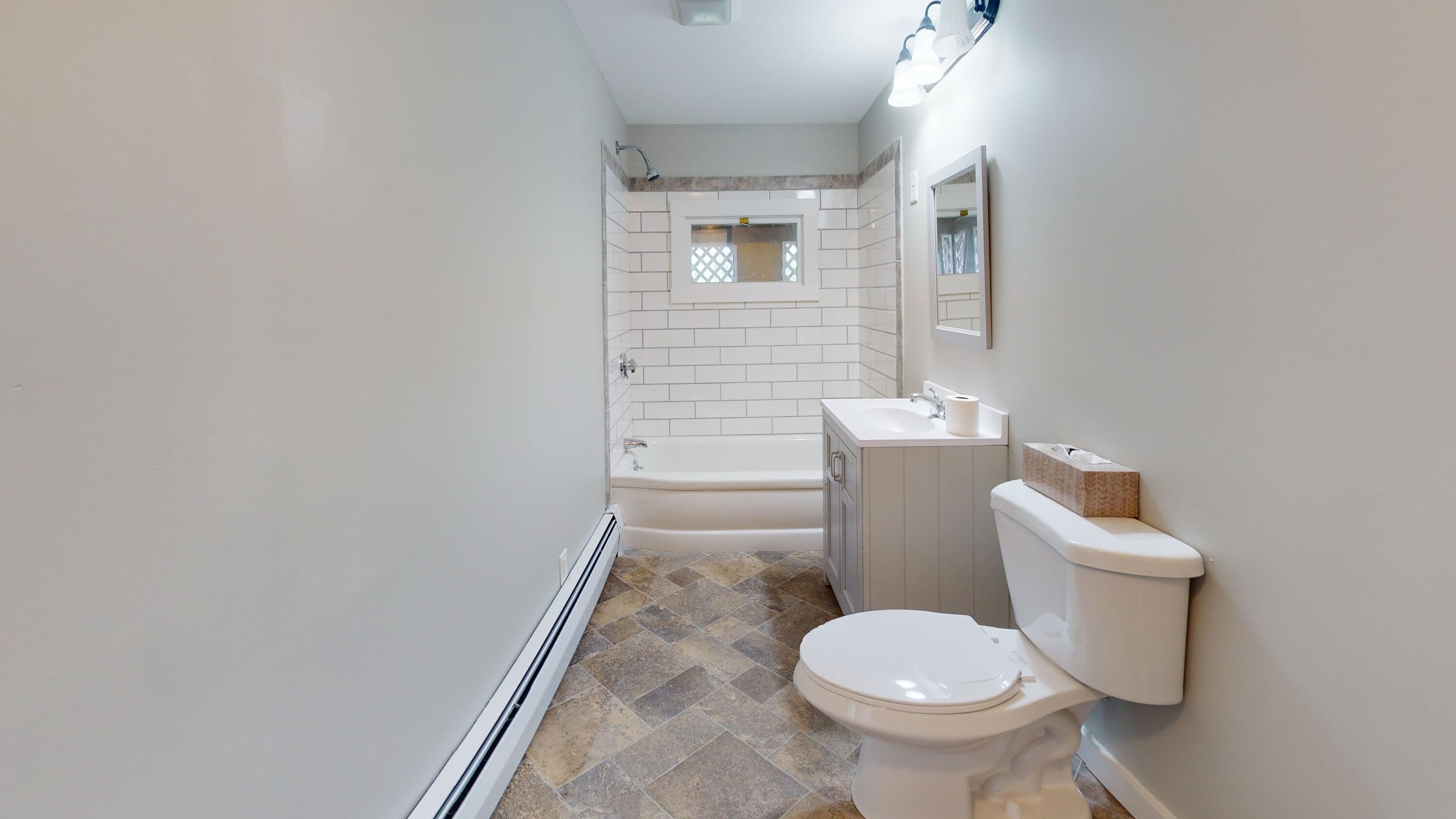 1154 Hotel Road Auburn, ME 04210 - Photo 22 of 44 1152-Hotel-Rd-Auburn-Maine-04210-Bathroo