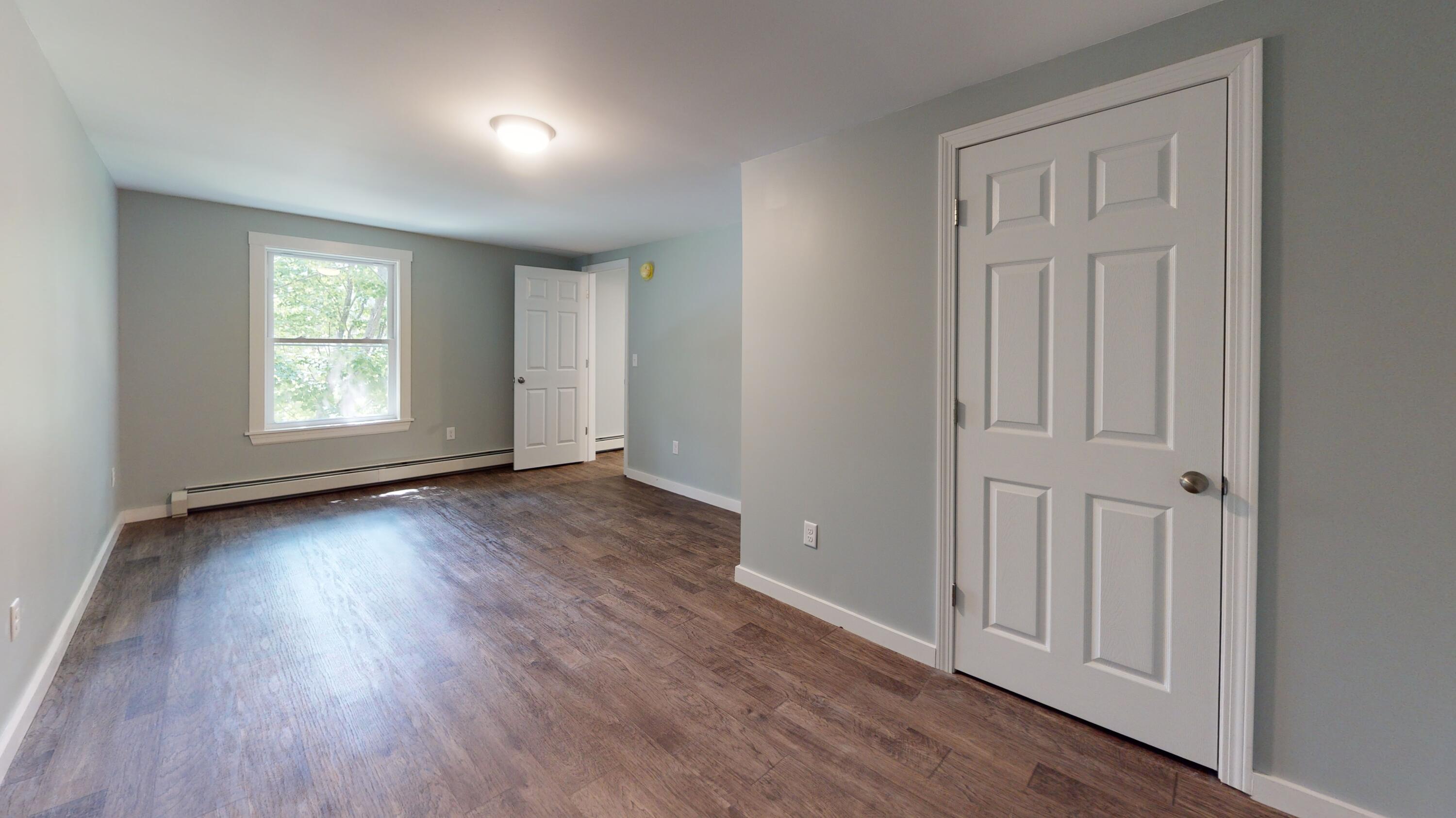 1154 Hotel Road Auburn, ME 04210 - Photo 24 of 44 1152-Hotel-Rd-Auburn-Maine-04210-Unfurni