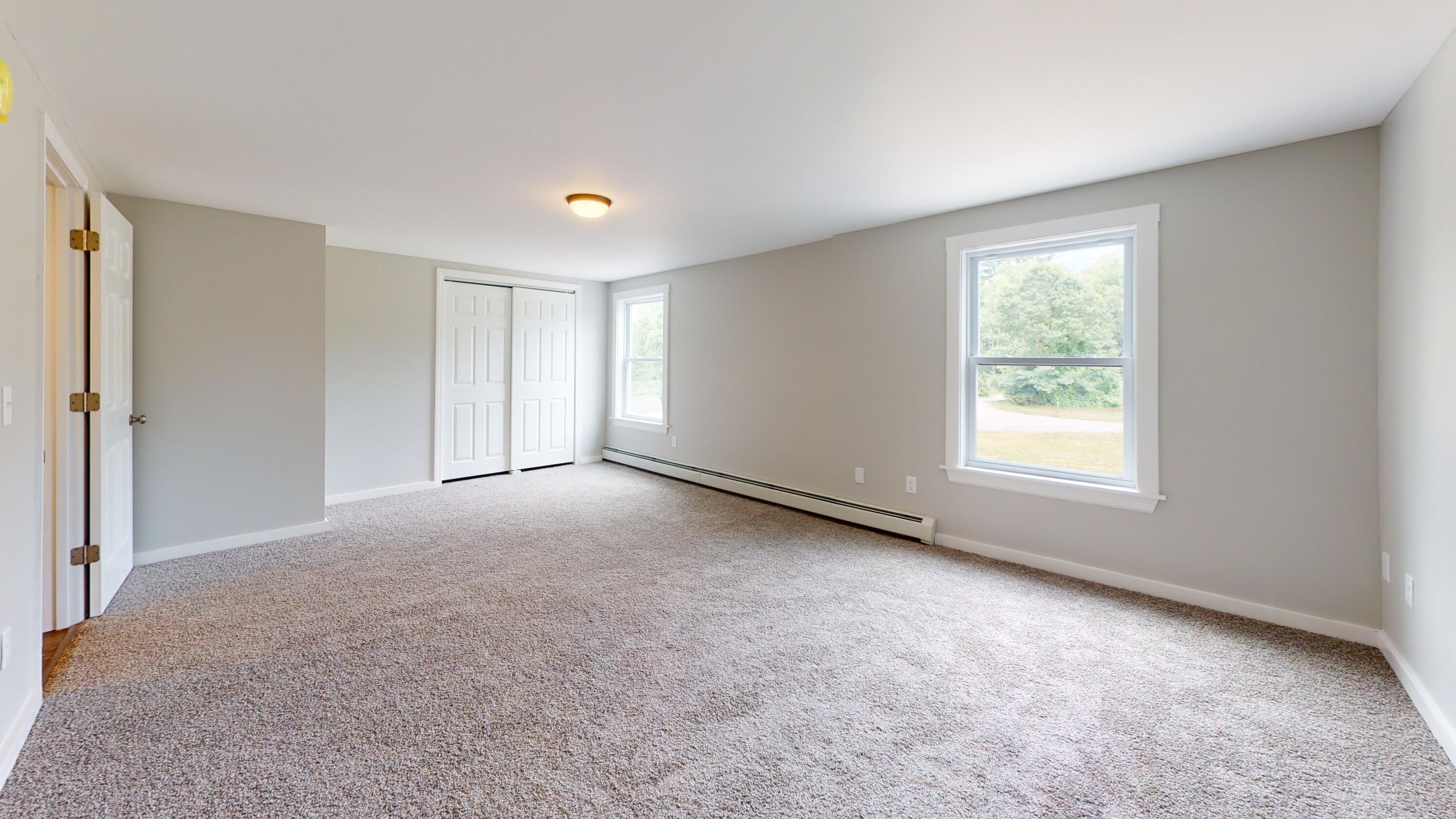 1154 Hotel Road Auburn, ME 04210 - Photo 10 of 44 1152-Hotel-Rd-Auburn-Maine-04210-Unfurni