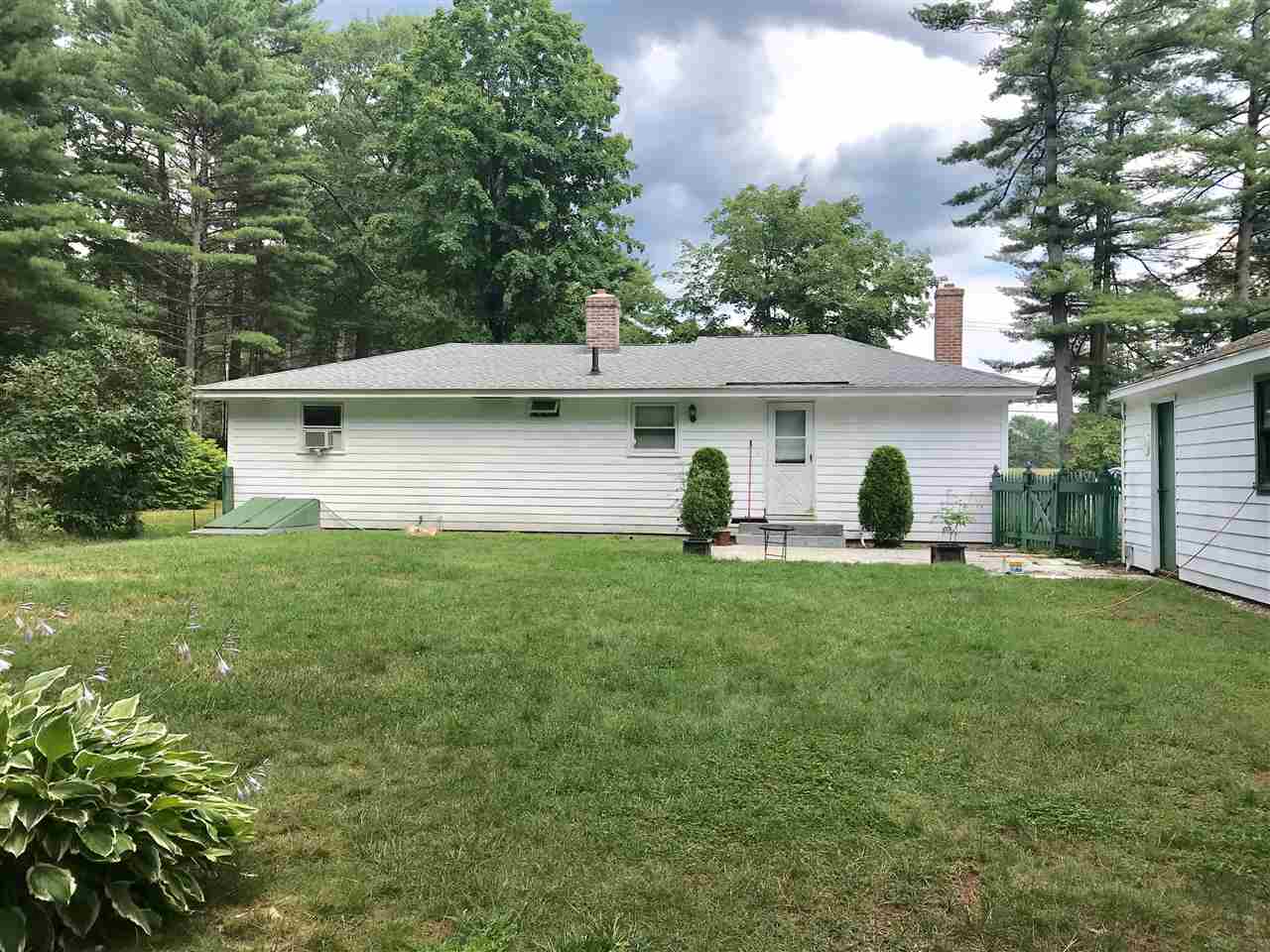 95 Sewalls Falls Road Concord, NH 03301 - Photo 2 of 15