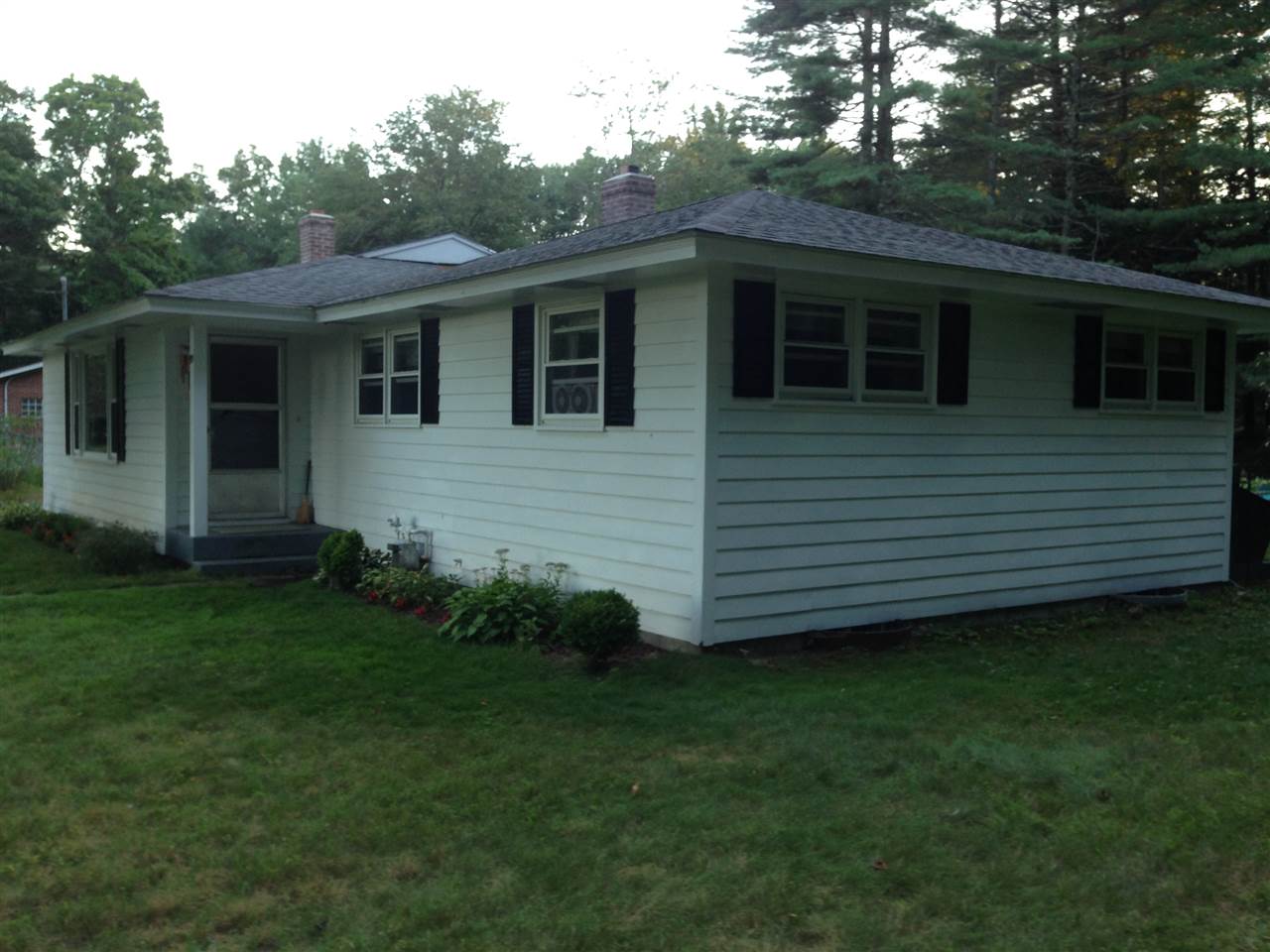 95 Sewalls Falls Road Concord, NH 03301 - Photo 3 of 15