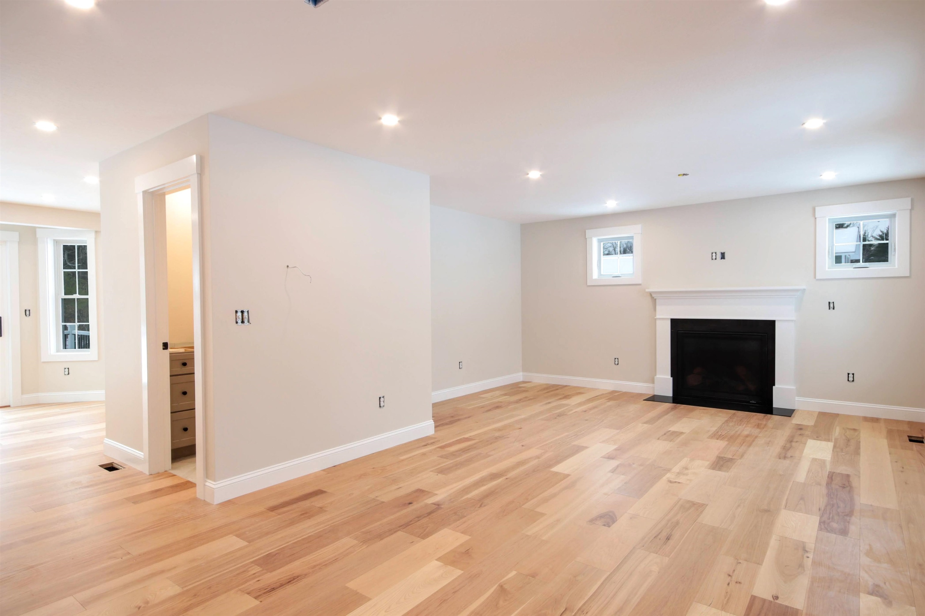 67 Bailey Drive Rochester, NH 03868 - Photo 7 of 36