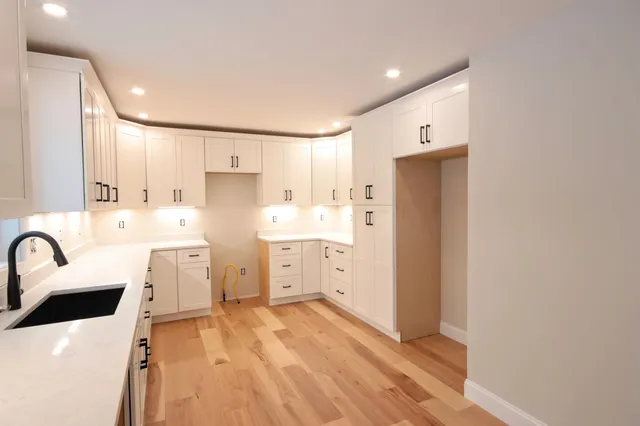 $750,000 | 67 Bailey Drive, Rochester, NH 03868