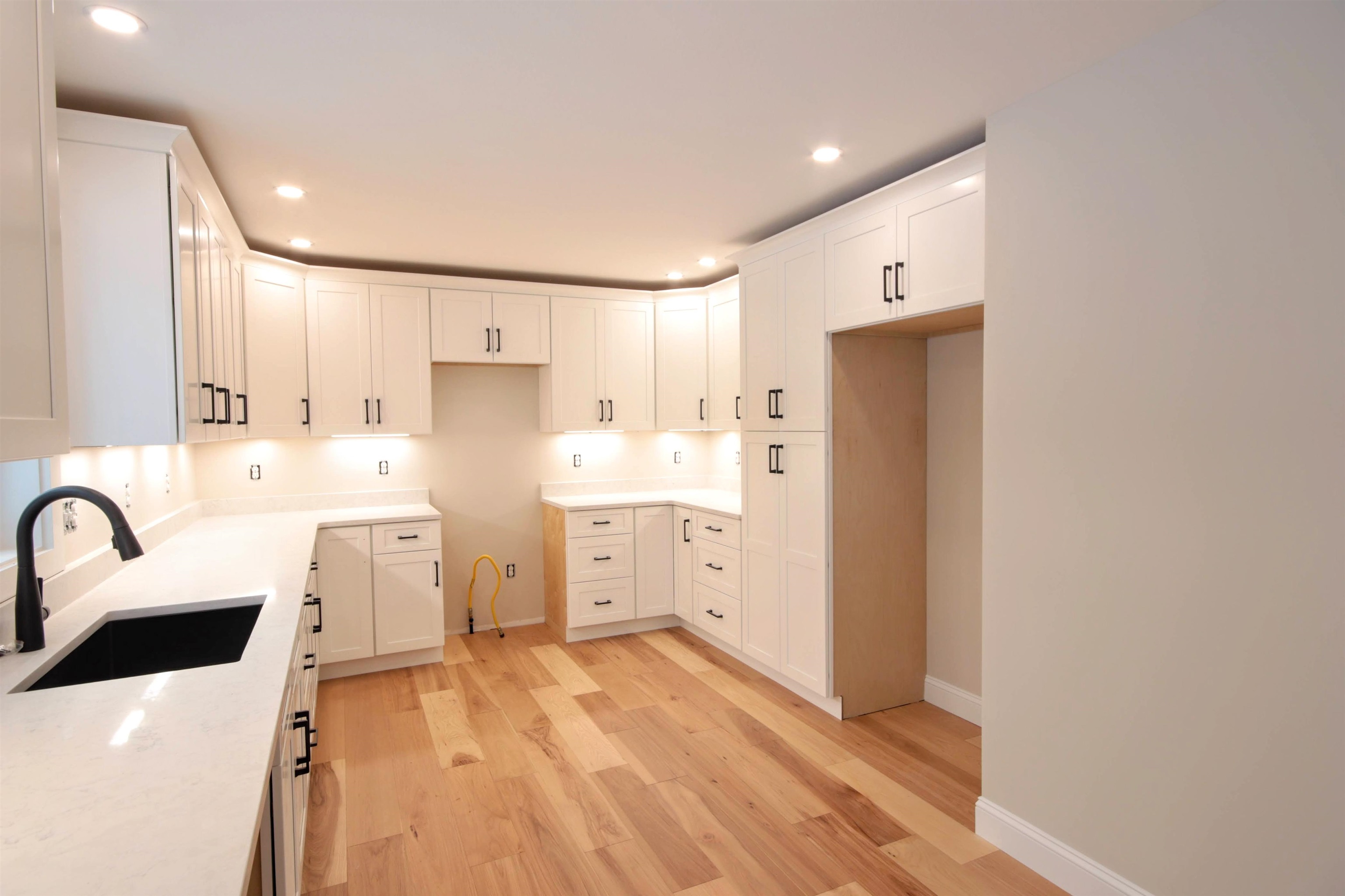 67 Bailey Drive Rochester, NH 03868 - Photo 10 of 36