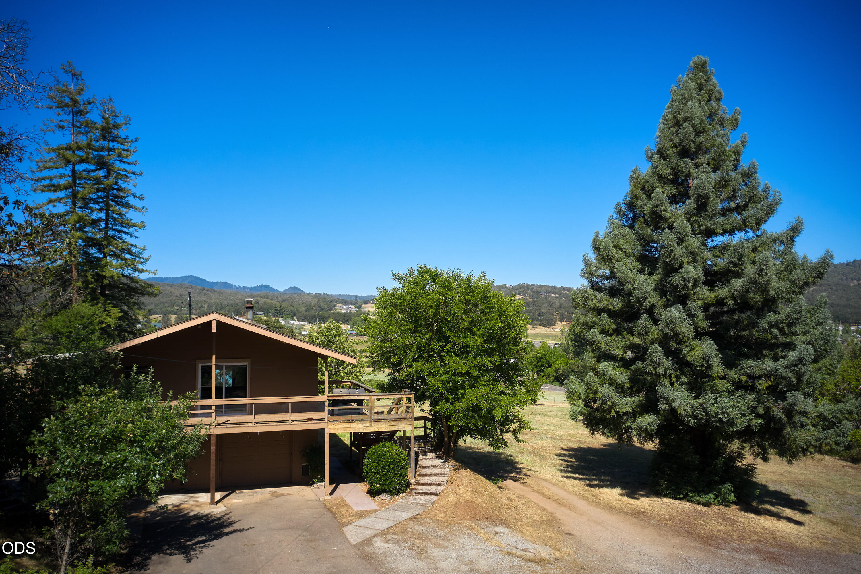 6530 Tolo Road Central Point, OR 97502 - Photo 34 of 35