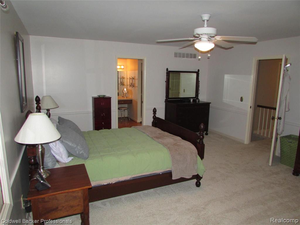 7725 Perry Lake Road Clarkston, MI 48348 - Photo 35 of 61
