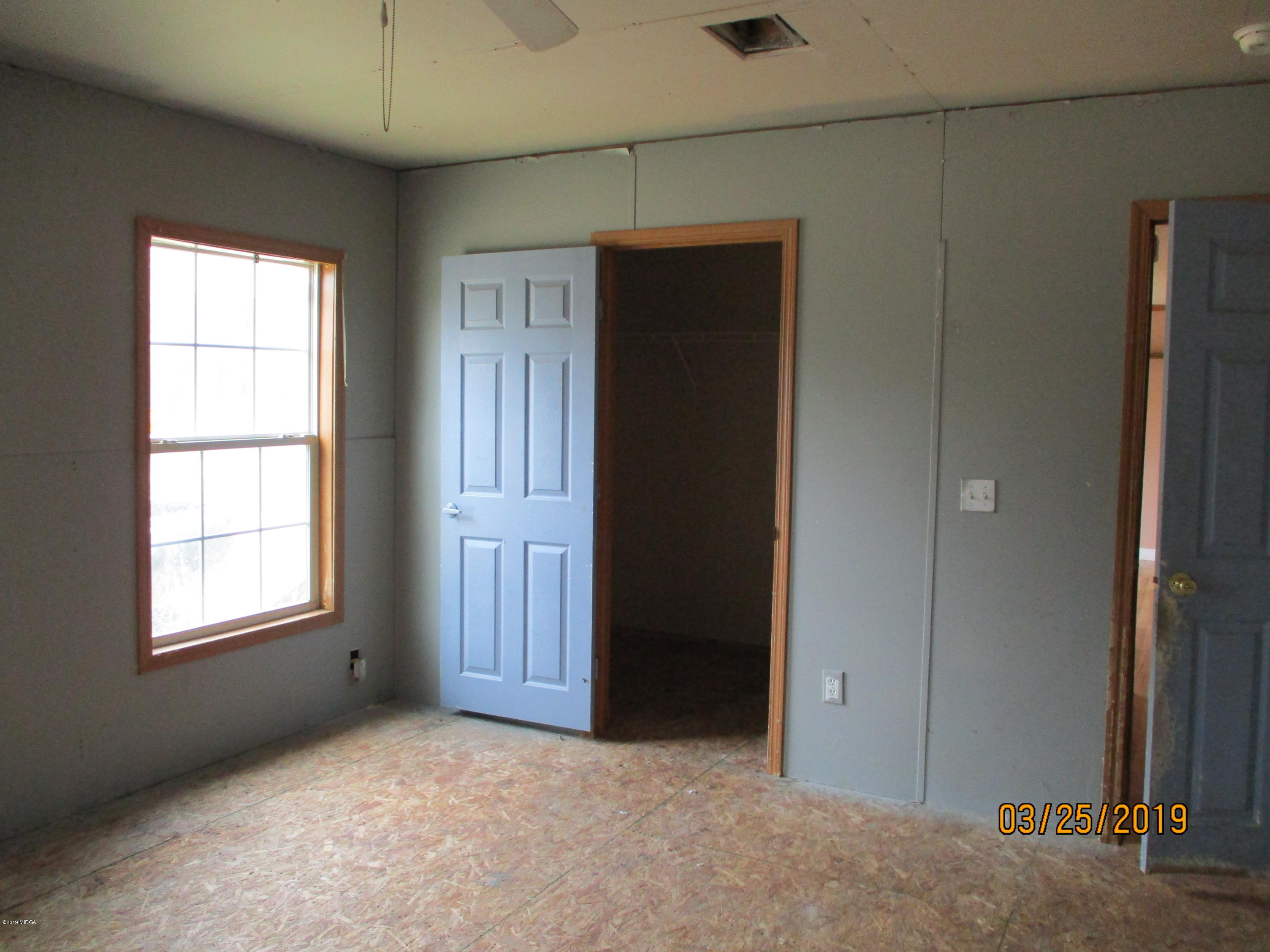 129 Cauley Road Macon, GA 31217 - Photo 12 of 15 Master Bedroom