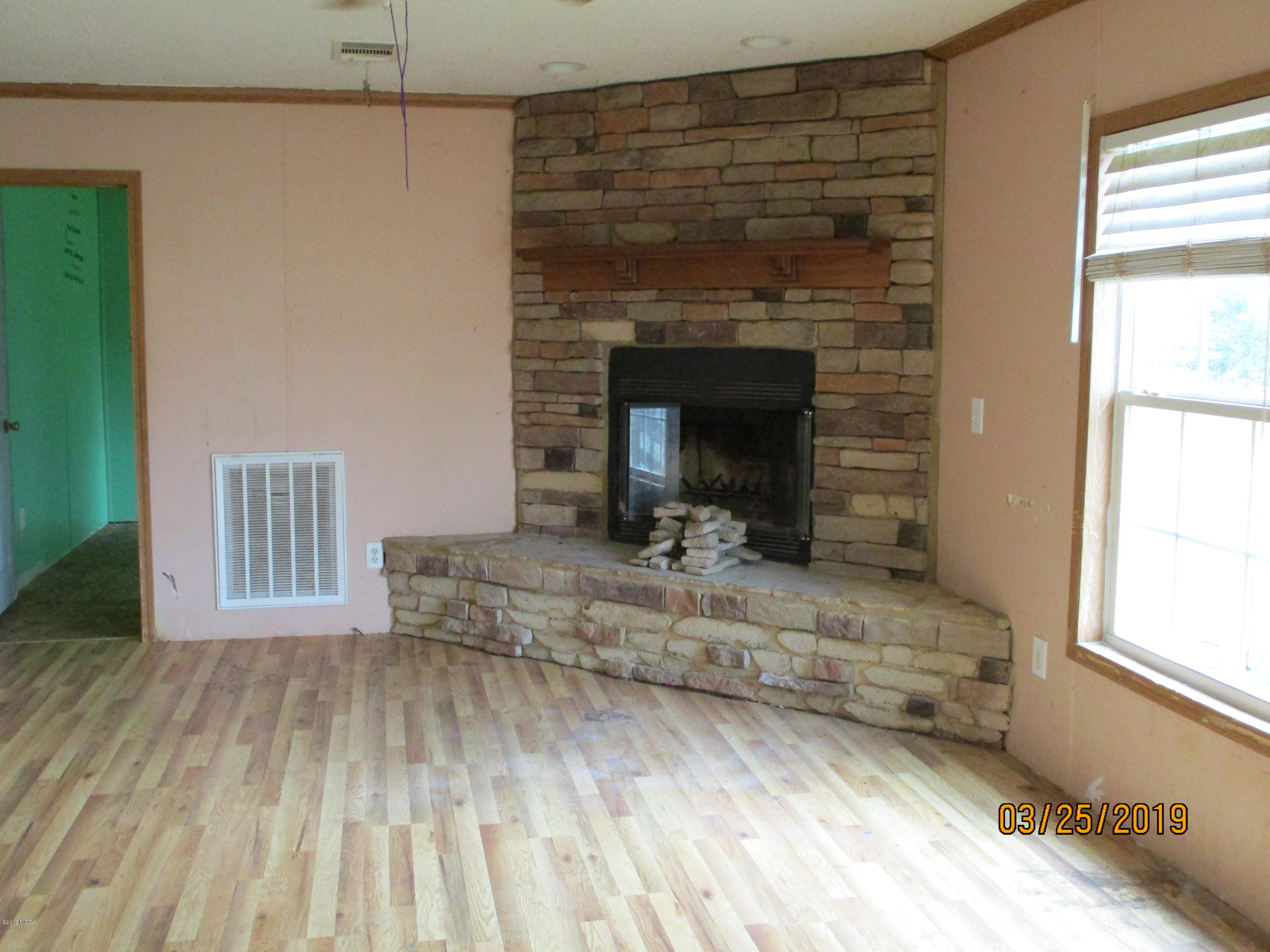 129 Cauley Road Macon, GA 31217 - Photo 3 of 15 Family Room