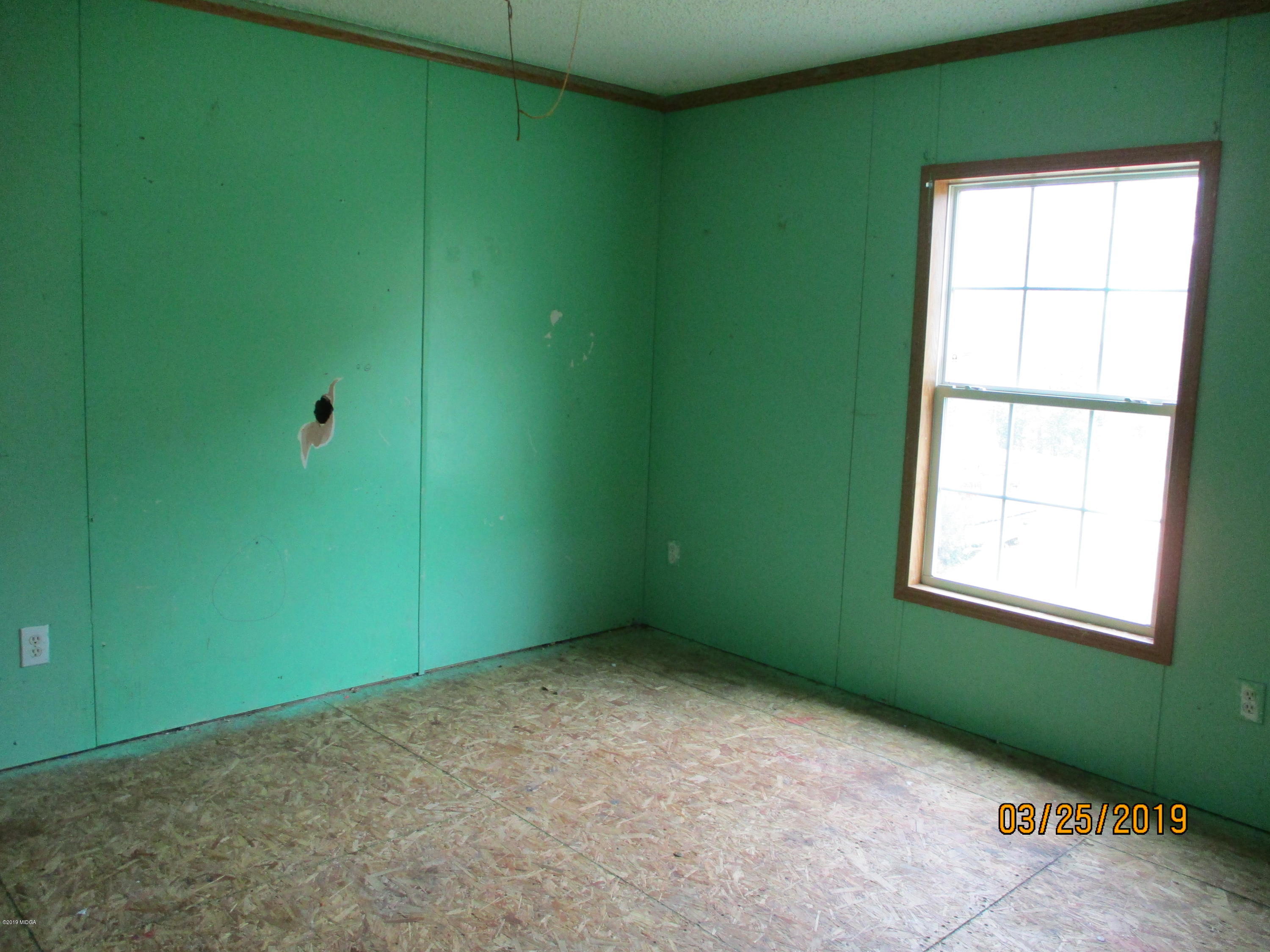129 Cauley Road Macon, GA 31217 - Photo 7 of 15 Bedroom 2