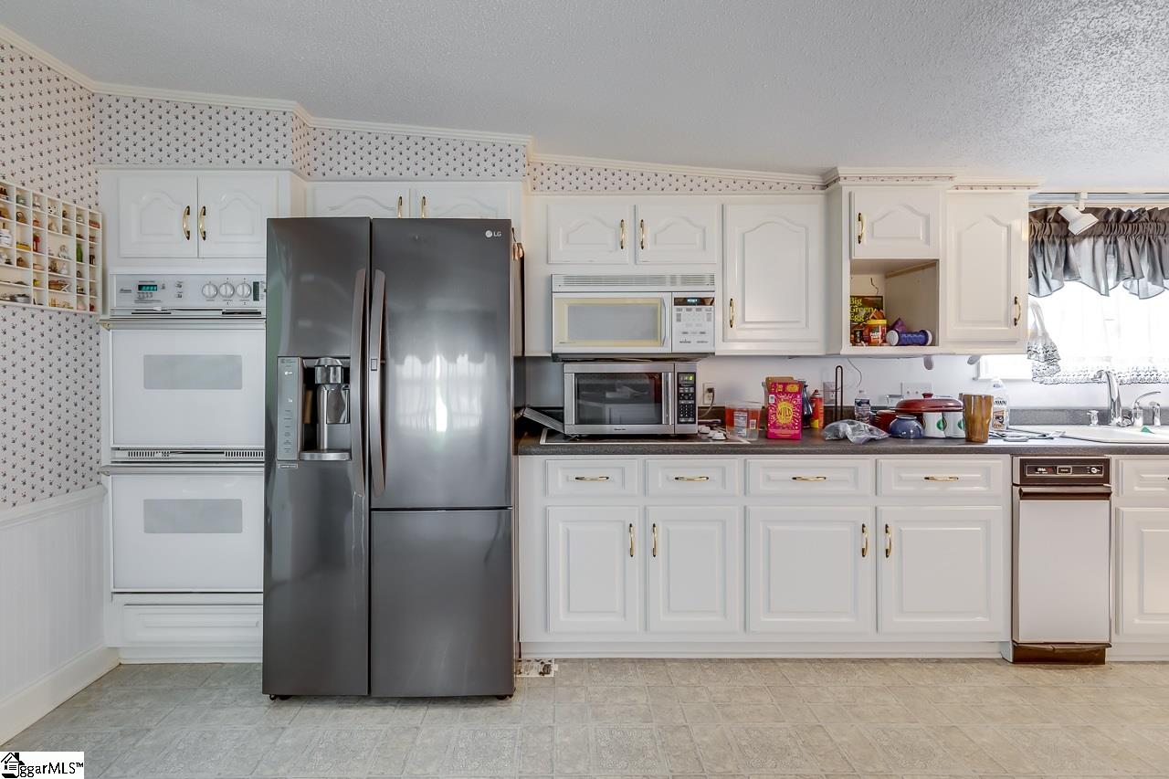 107 State Rd S-42-7141 Greer, SC 29651 - Photo 11 of 36 Gallery Image 11
