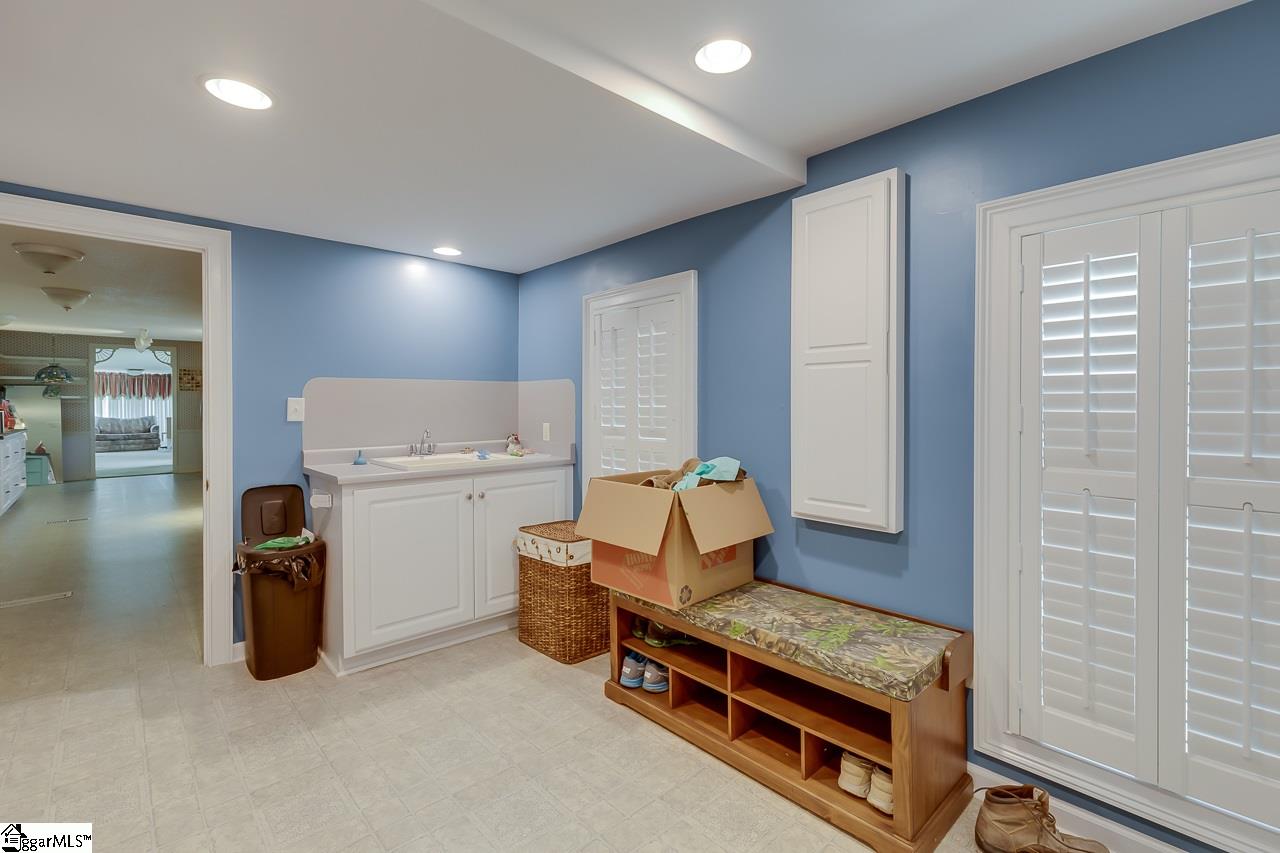 107 State Rd S-42-7141 Greer, SC 29651 - Photo 16 of 36 Gallery Image 16