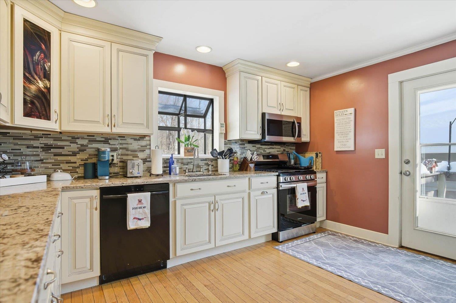 143 Walnut Avenue North Hampton, NH 03862 - Photo 4 of 40