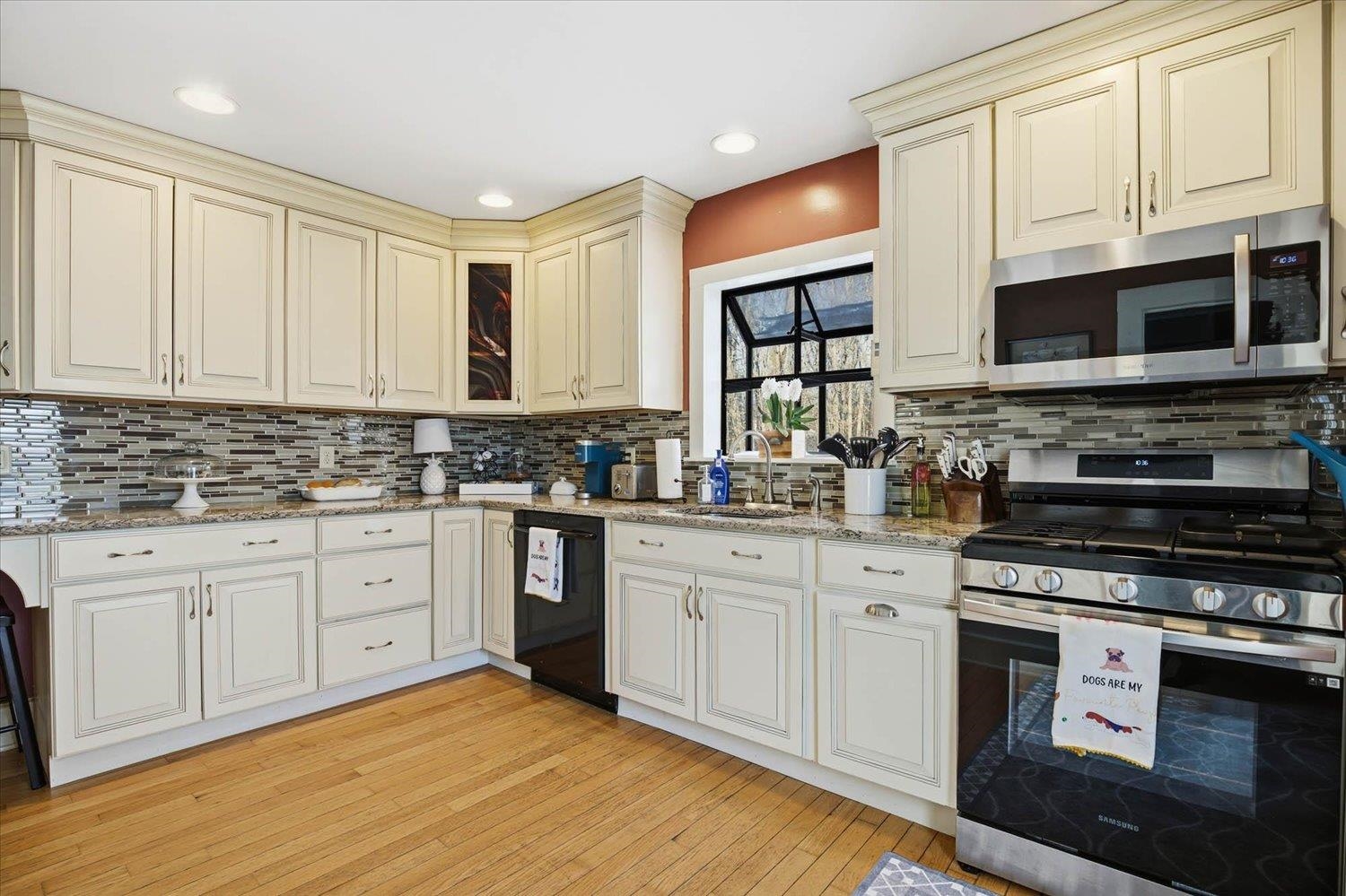 143 Walnut Avenue North Hampton, NH 03862 - Photo 5 of 40