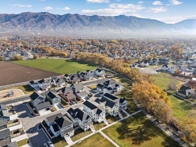 1038 South Old Towne Road Layton, UT 84041 - Photo 36 of 39 Aerial perspective showcasing a residential development with varied architectural styles