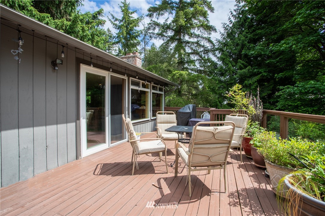 2402 190th Street Southeast Bothell, WA 98012 - Photo 14 of 38 Gallery Image 14