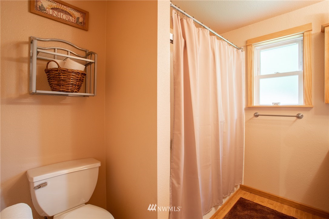 2402 190th Street Southeast Bothell, WA 98012 - Photo 22 of 38 Gallery Image 22