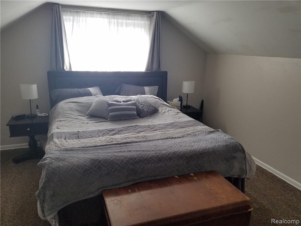 9583 Inkster Road Livonia, MI 48150 - Photo 17 of 27 Master Bedroom.