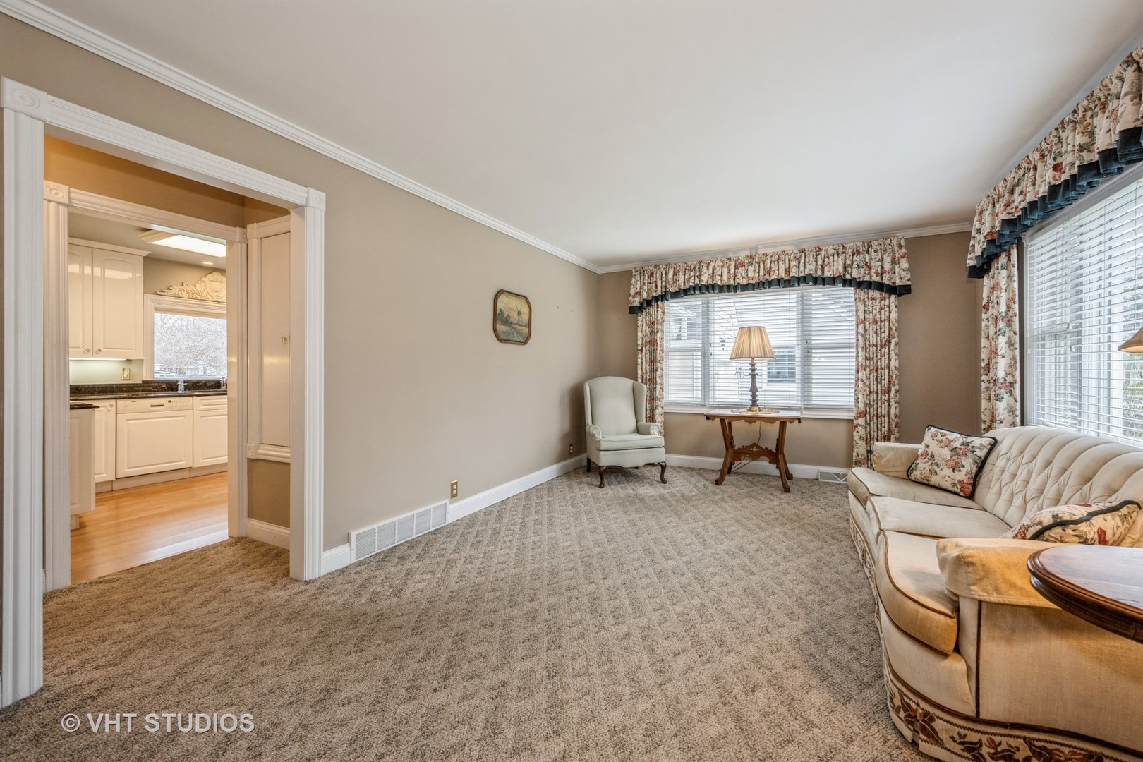 309 East Locust Street Batavia, IL 60510 - Photo 3 of 14 a living room with furniture and a large window