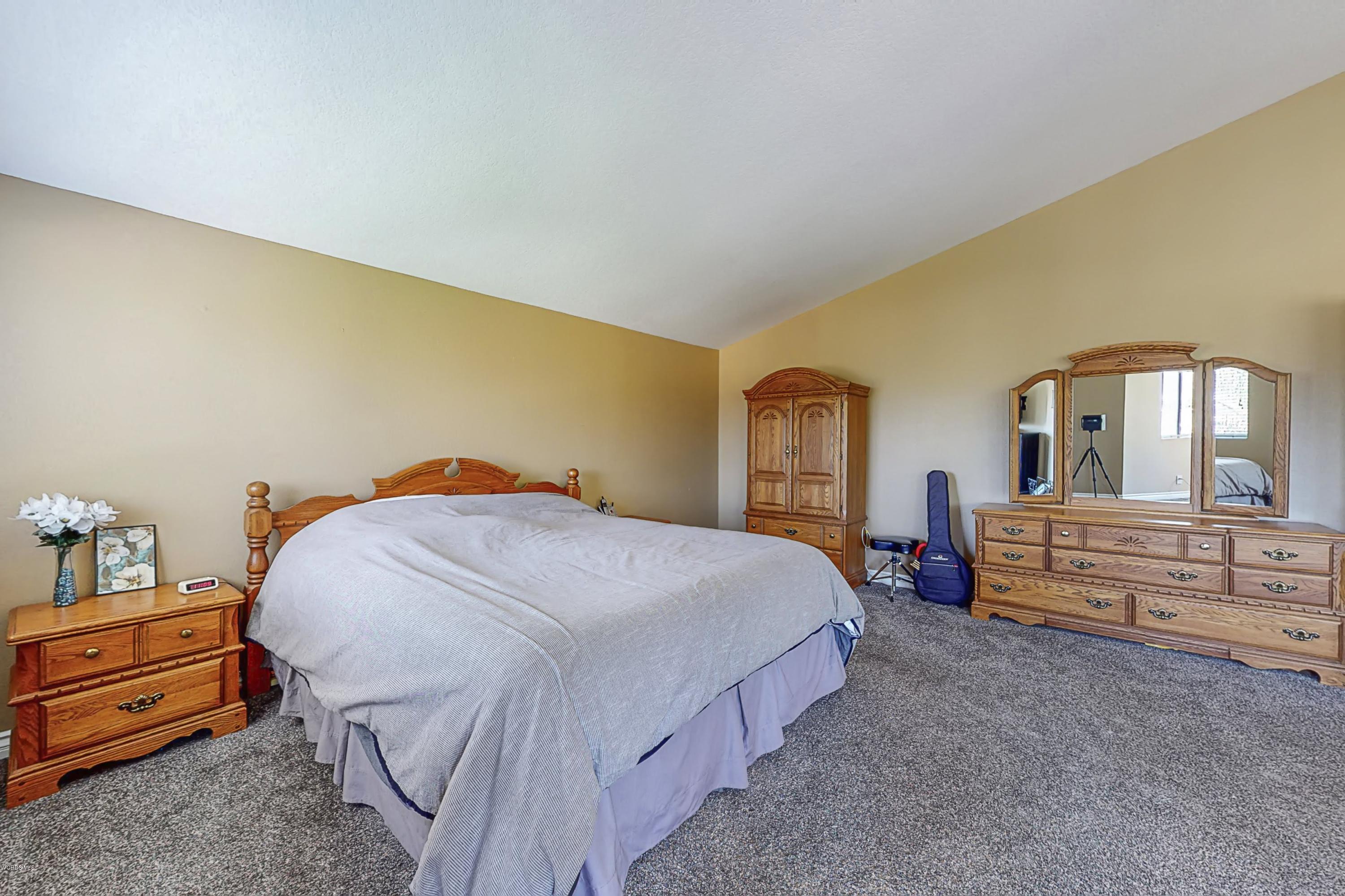 11577 Chestnut Ridge Street Moorpark, CA 93021 - Photo 30 of 58 11577-Chestnut-Ridge-St-Moorpark-CA-9302