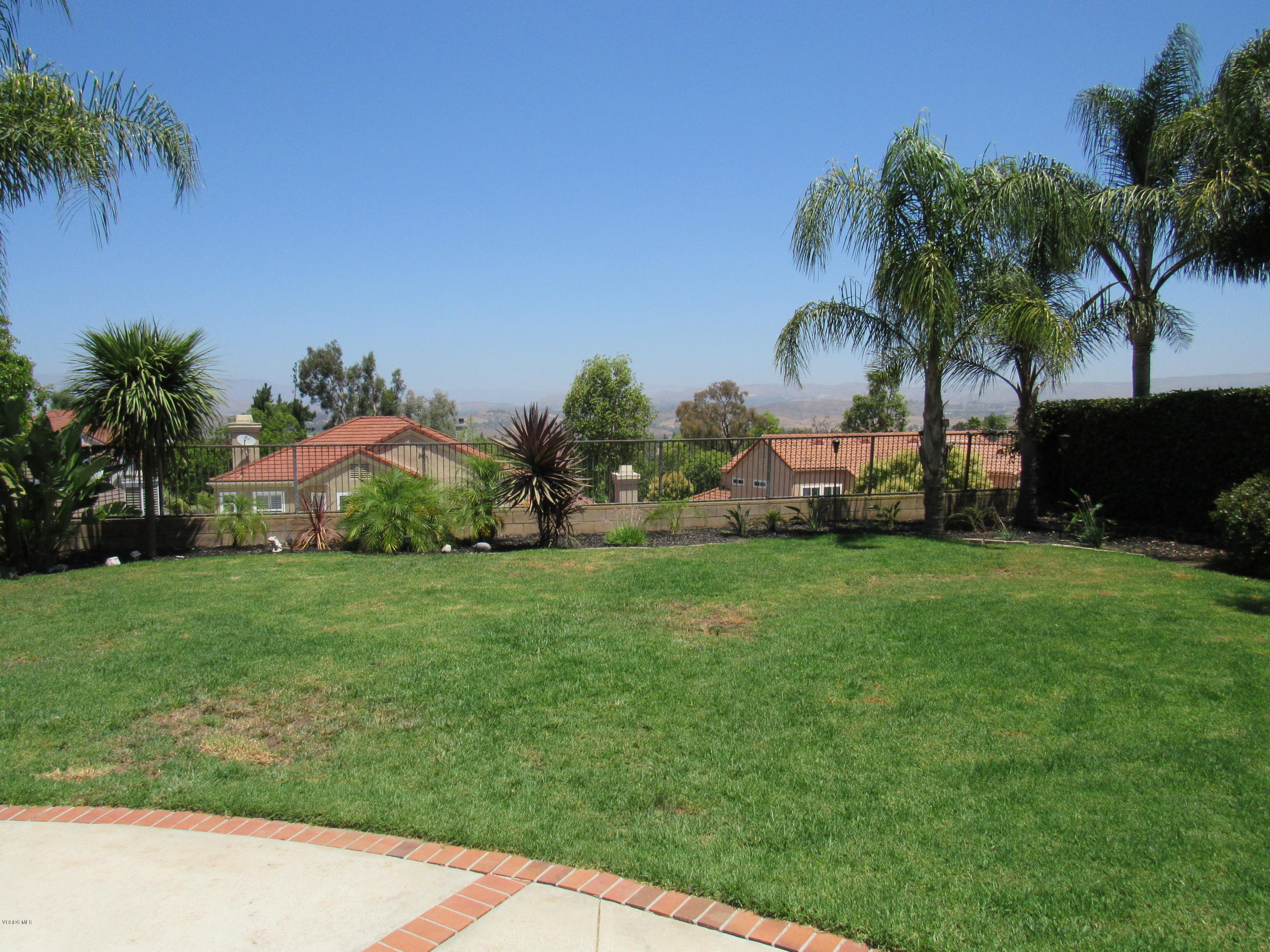 11577 Chestnut Ridge Street Moorpark, CA 93021 - Photo 48 of 58 IMG_1976