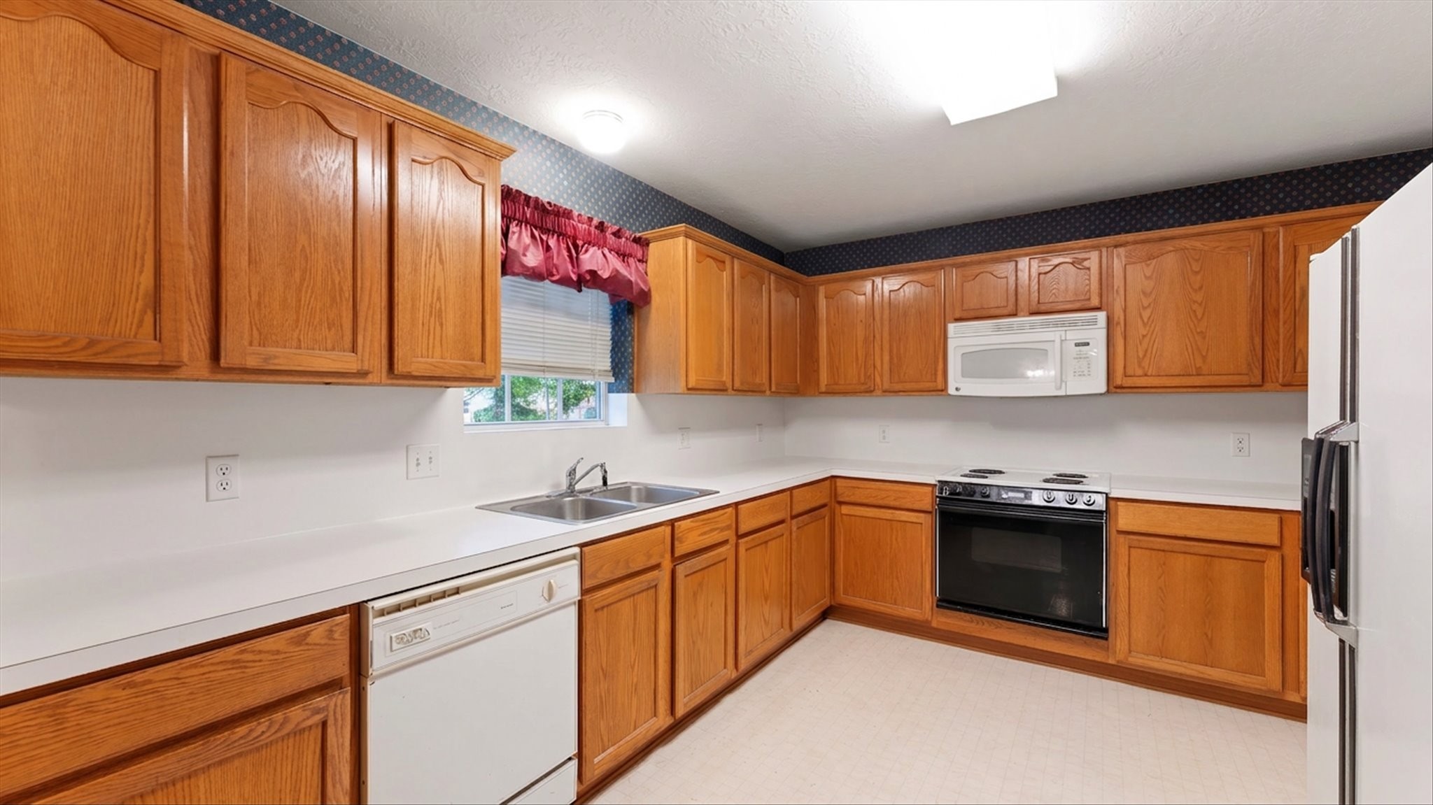 2457 Ripplewood Drive Conroe, TX 77384 - Photo 13 of 26