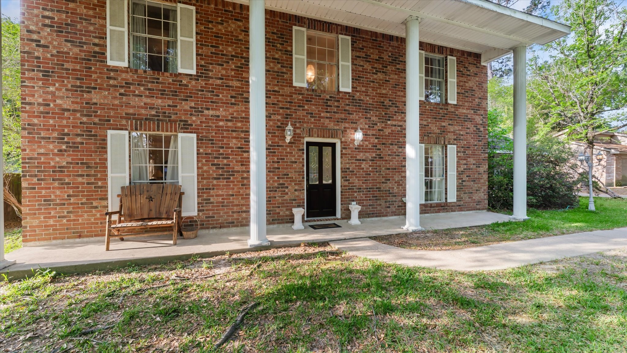 2457 Ripplewood Drive Conroe, TX 77384 - Photo 4 of 26