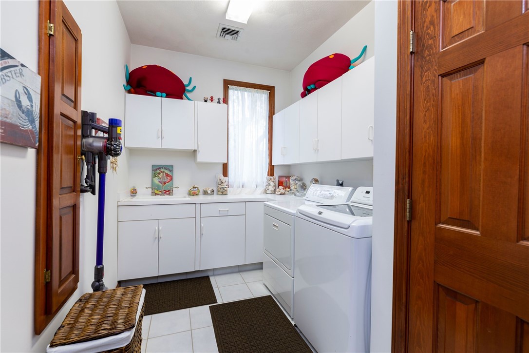 11 Wicklow Road Westerly, RI 02891 - Photo 29 of 50