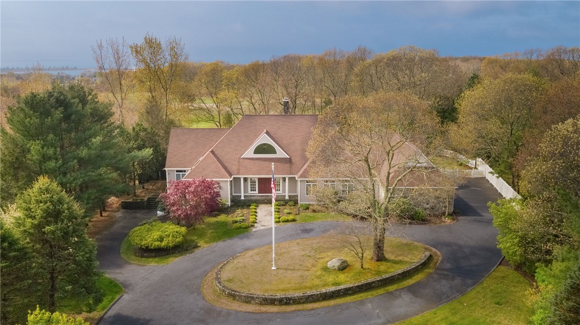 11 Wicklow Road Westerly, RI 02891 - Photo 3 of 50