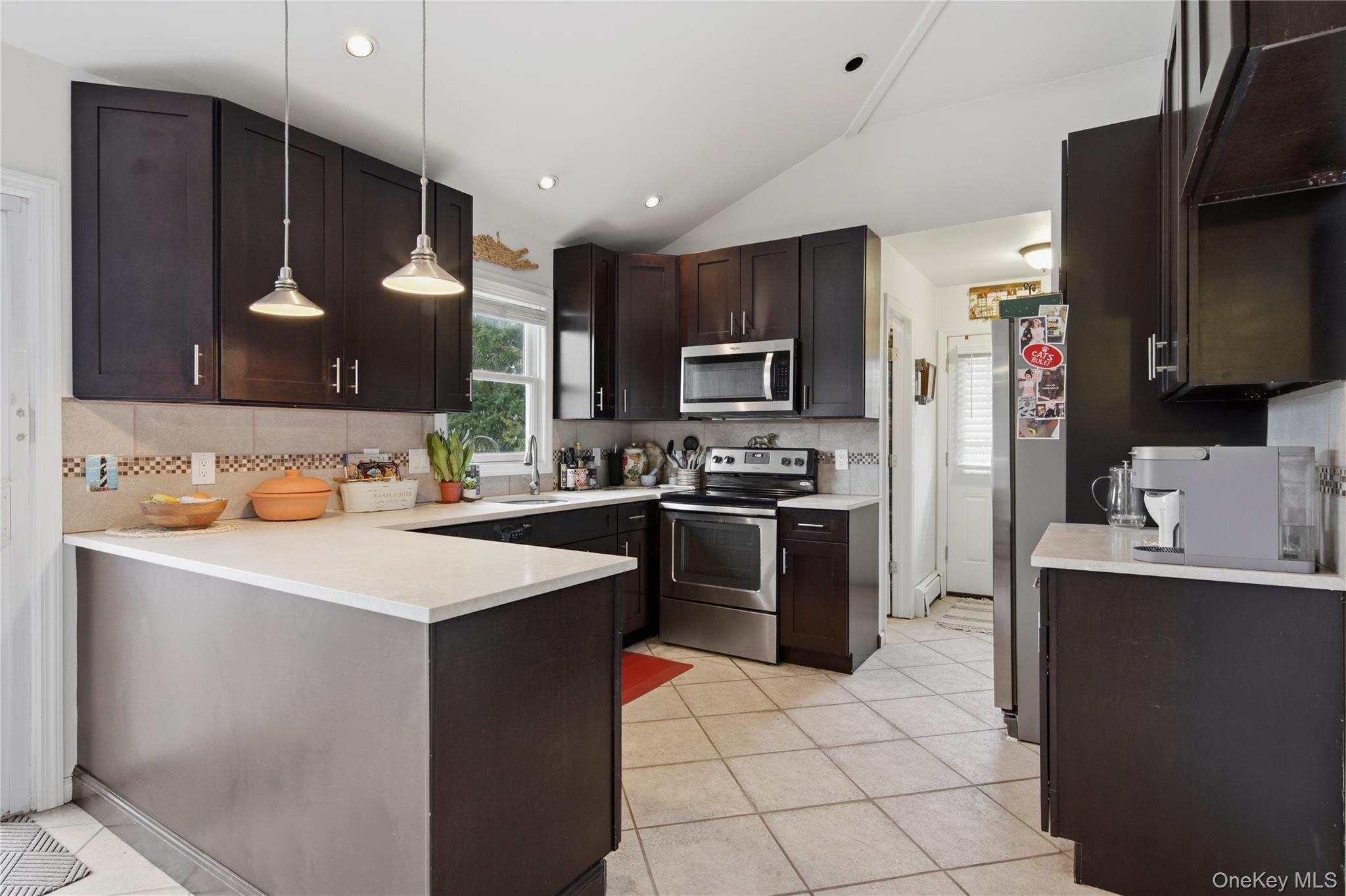 5 Argonne Road West Hampton Bays, NY 11946 - Photo 10 of 19
