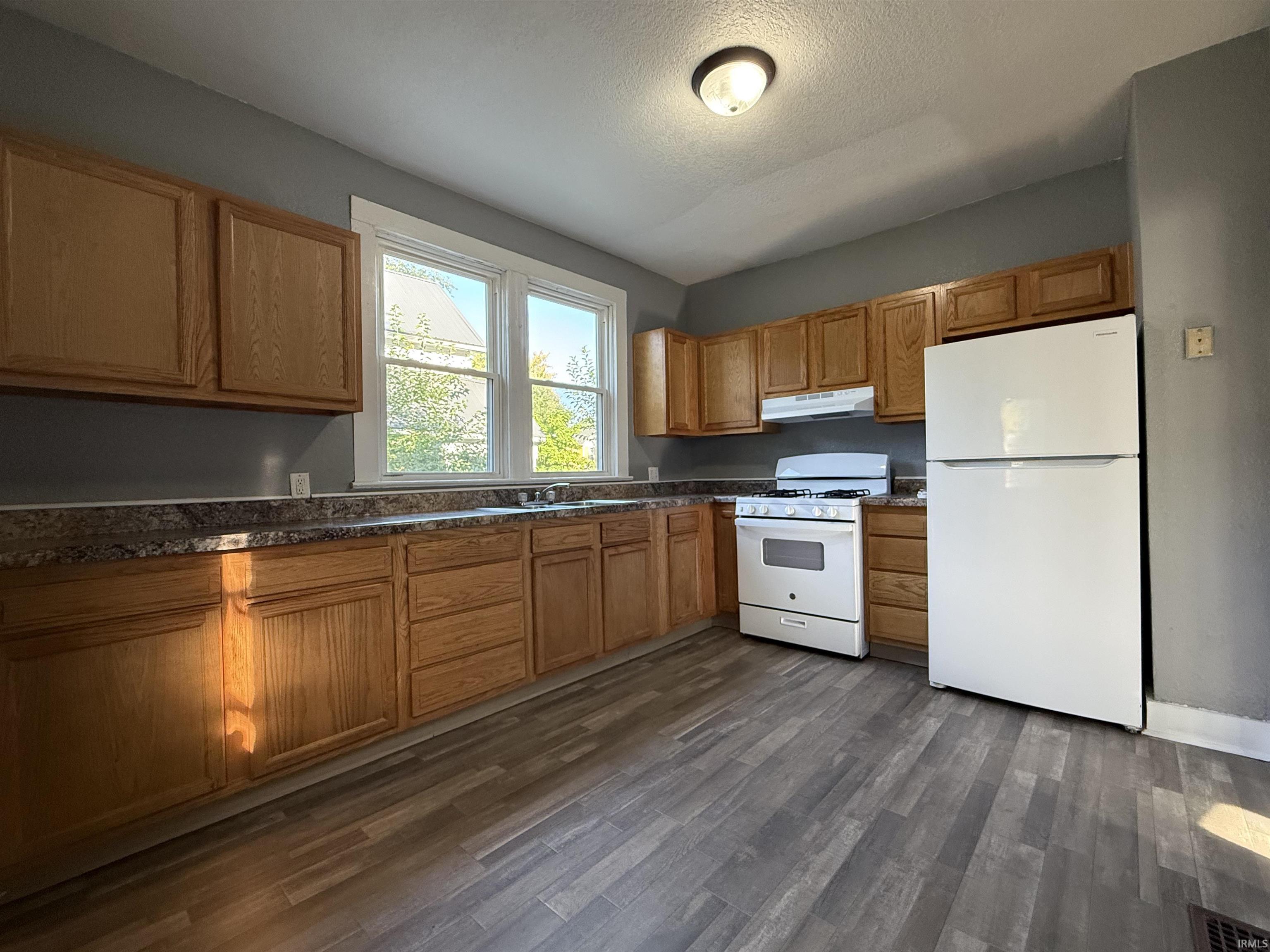 1115 Maple Avenue Fort Wayne, IN 46807 - Photo 9 of 16