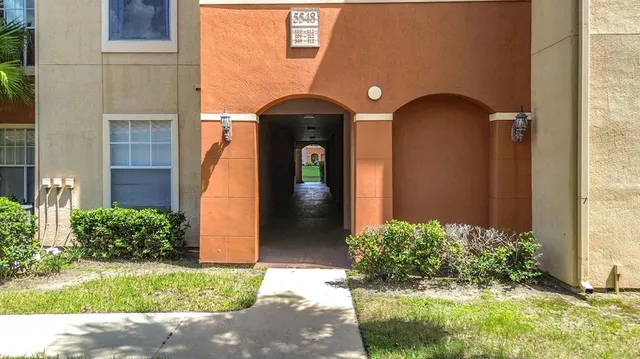 $175,000 | 5548 Metrowest Boulevard, Unit 209, Orlando, FL 32811