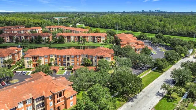 $175,000 | 5548 Metrowest Boulevard, Unit 209, Orlando, FL 32811