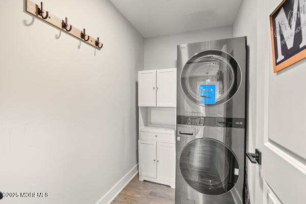 83 Whitesville Road Jackson, NJ 08527 - Photo 20 of 38 a close view of utility room with washer and dryer