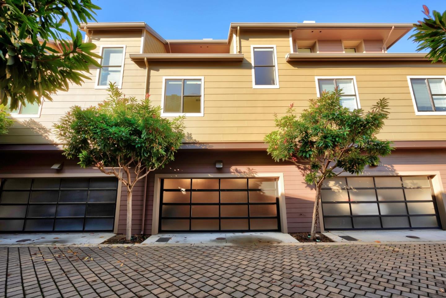 4248 Rickeys Way, Unit S Palo Alto, CA 94306 - Photo 4 of 42 a white house that has a tree in front of it