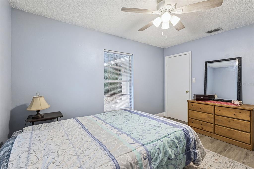 690 East Jackson Avenue Mount Dora, FL 32757 - Photo 16 of 25