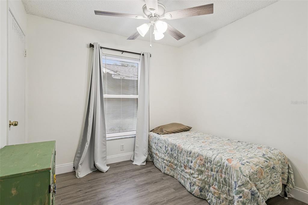 690 East Jackson Avenue Mount Dora, FL 32757 - Photo 19 of 25