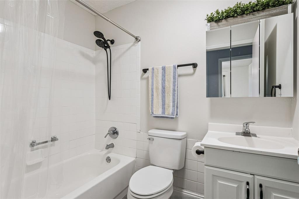 690 East Jackson Avenue Mount Dora, FL 32757 - Photo 20 of 25