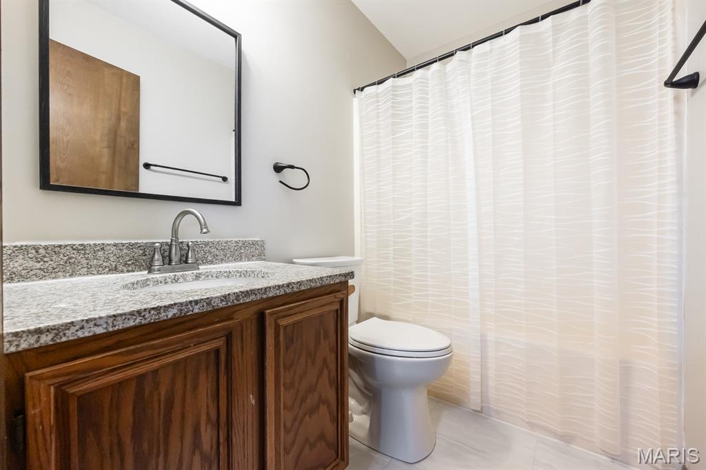 116 Rio Verde Drive Belleville, IL 62221 - Photo 18 of 24