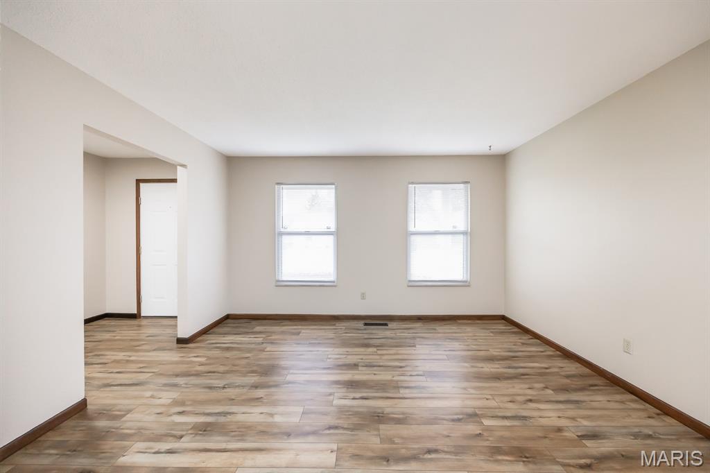 116 Rio Verde Drive Belleville, IL 62221 - Photo 6 of 24