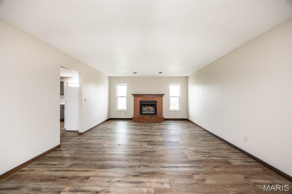 116 Rio Verde Drive Belleville, IL 62221 - Photo 9 of 24