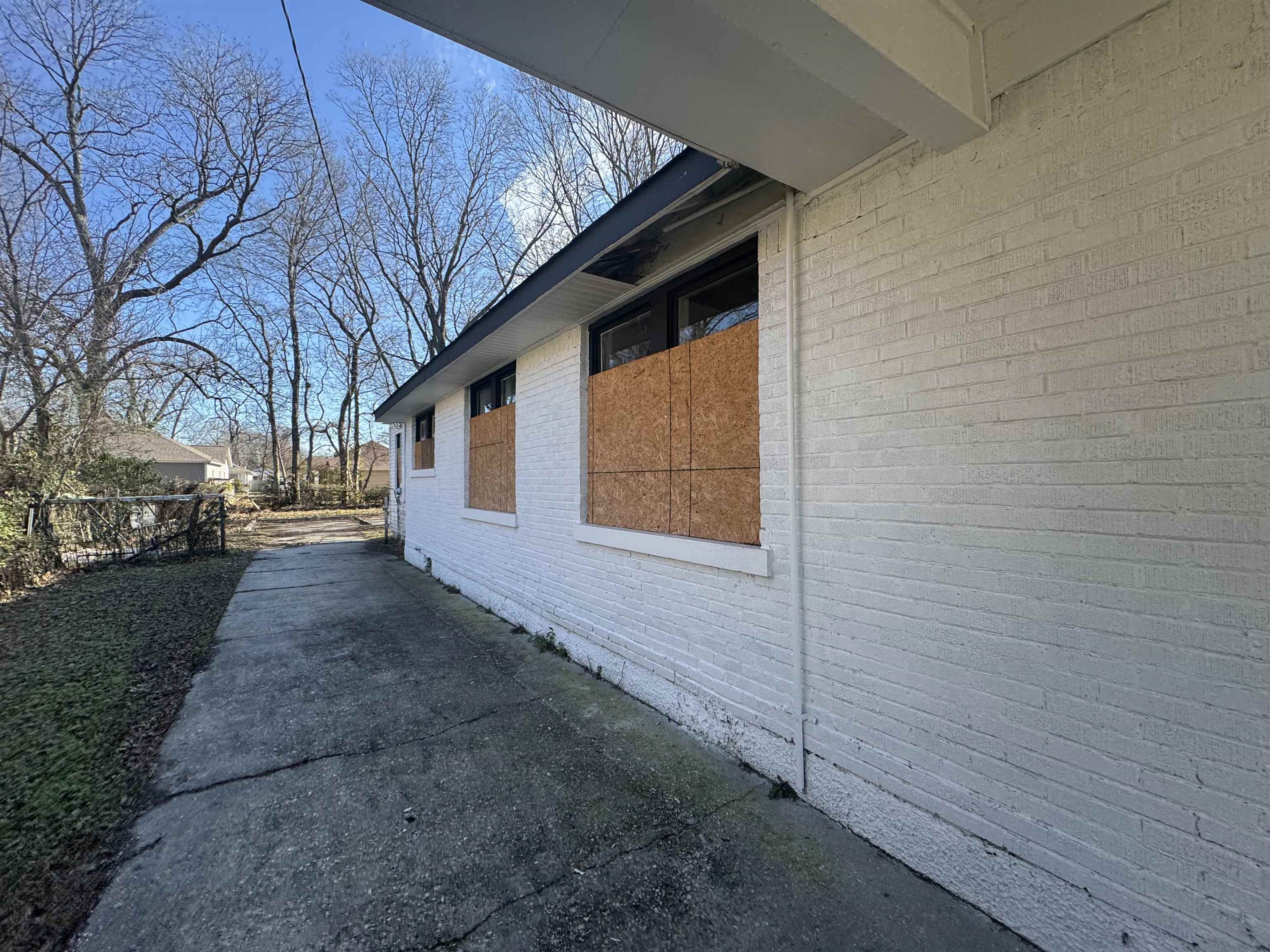 1134 Decatur Street Memphis, TN 38107 - Photo 6 of 12 a view of back yard of the house