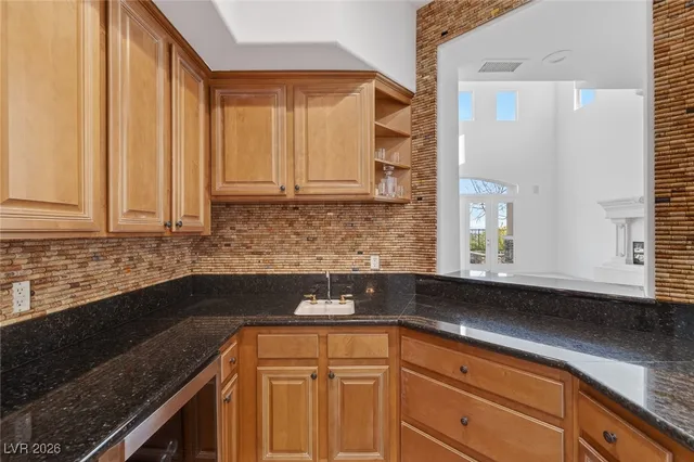 $9,500 | 2230 Green Mountain Court, Las Vegas, NV 89135